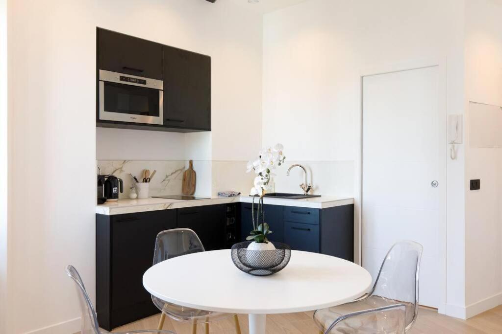 Appartement 33 M2 Comme Une Junior Suite - Vue Port Et Palais Des Festivals Cannes Bagian luar foto